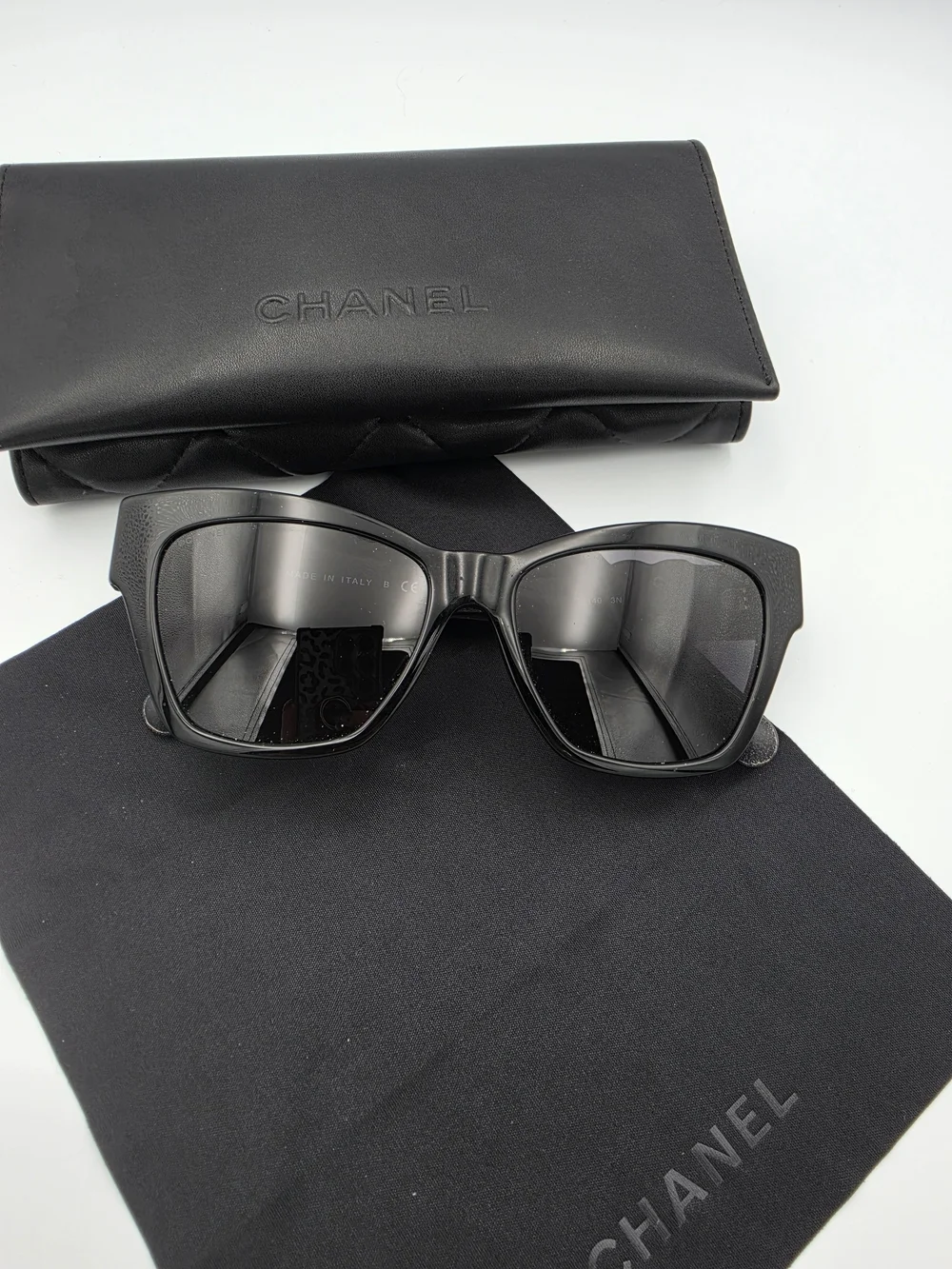 Chanel Black On Black CC Rhinestone Thick Cat-Eye Sunnies (FULL INC.)(NWOT)COA🖤
